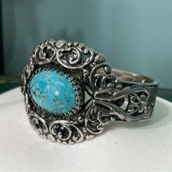 Vintage Turquoise Glass Oval Cabochon Fancy Silvertone Hinge Bangle Bracelet - Picture 3 of 16